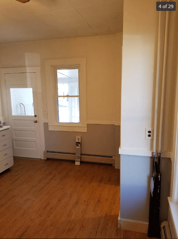 2 Broad St. 1A Nashua NH 1500 / month EJG Property Management