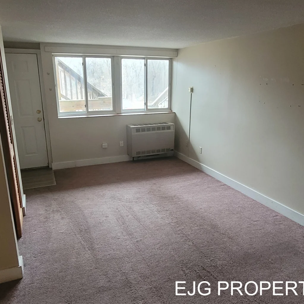 EJG Property Management 72-6 Main Street Raymond NH1