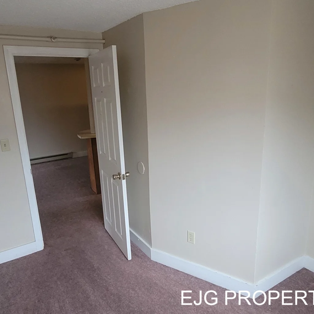 EJG Property Management 72-6 Main Street Raymond NH13