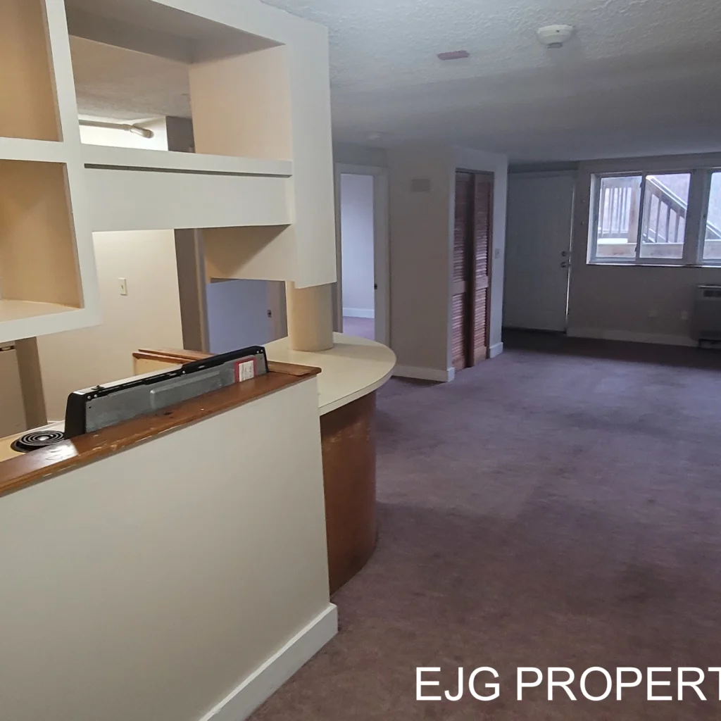 EJG Property Management 72-6 Main Street Raymond NH18