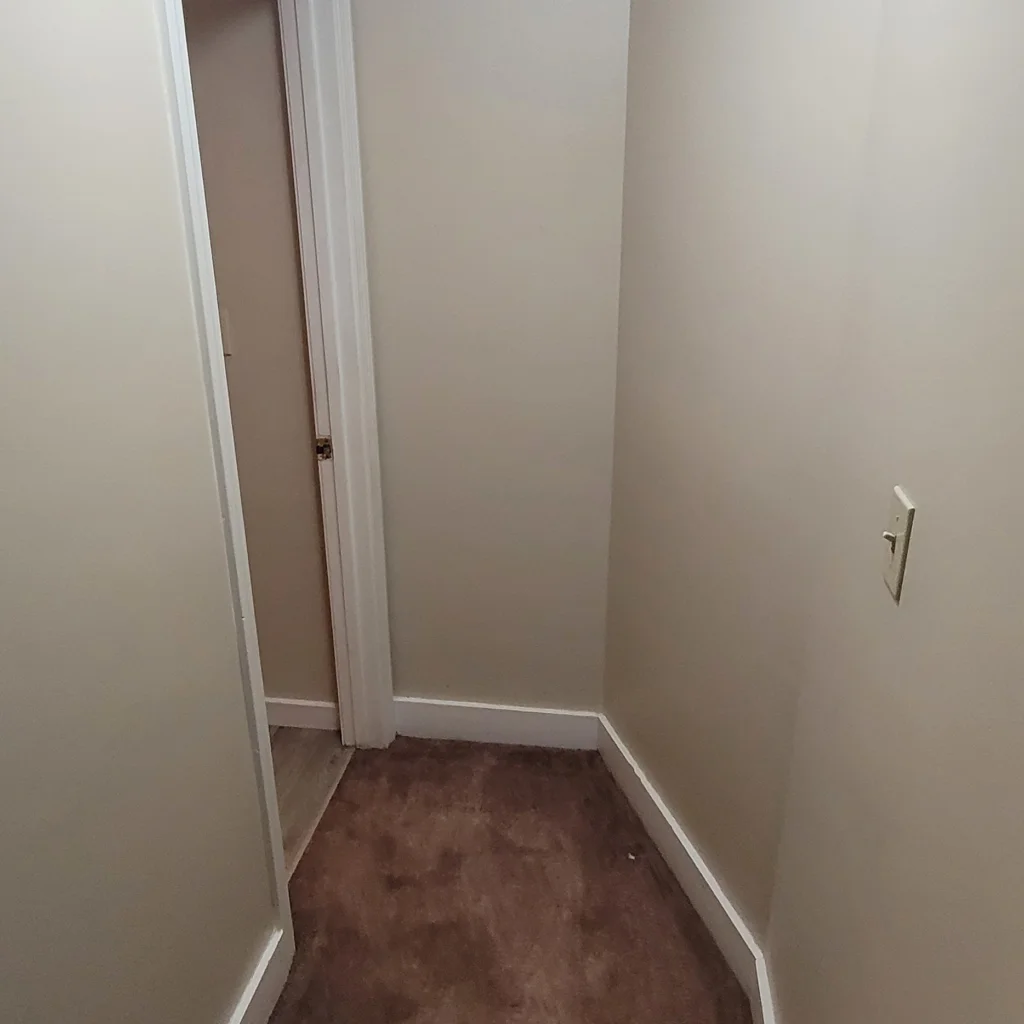 EJG Property Management 72-6 Main Street Raymond NH21