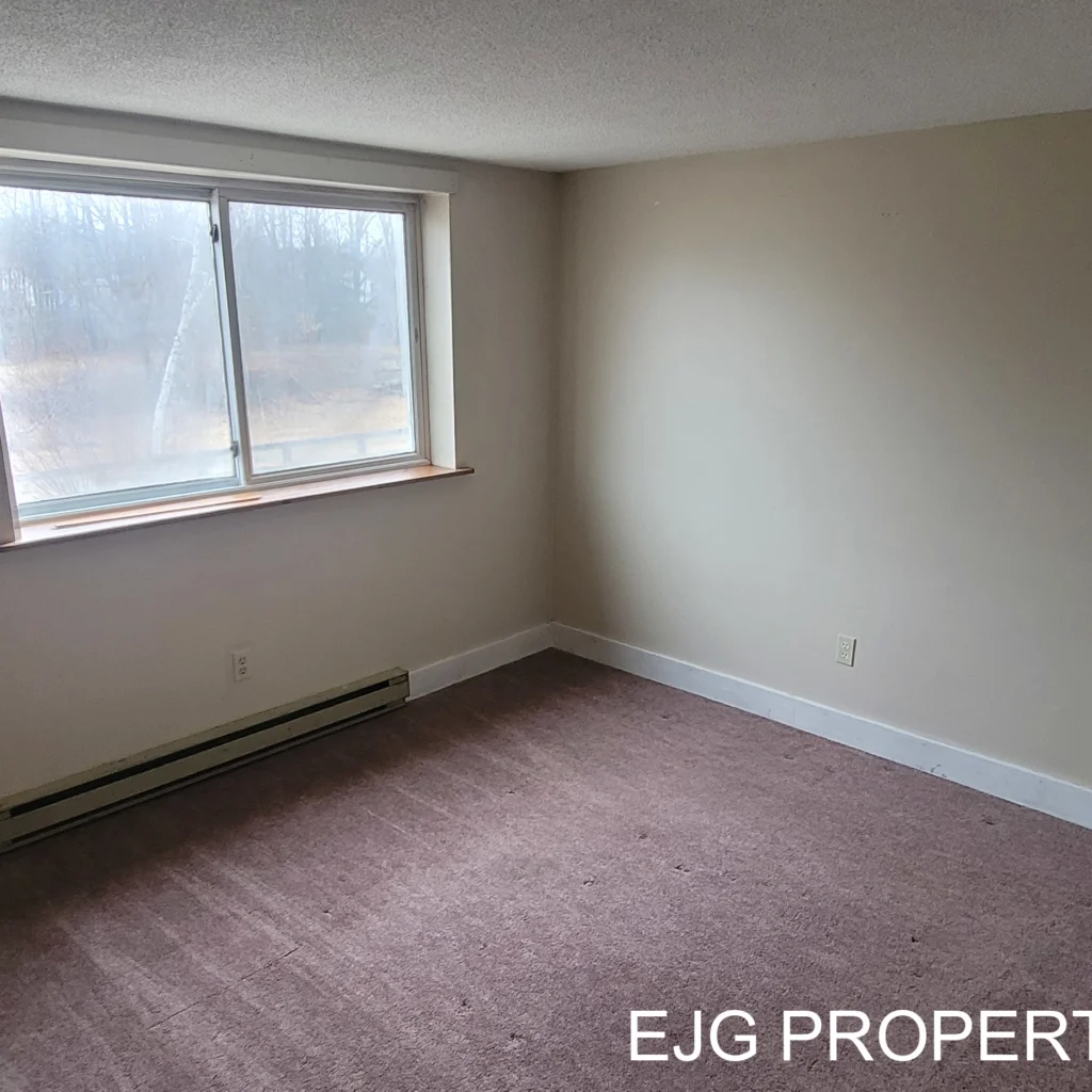 EJG Property Management 72-6 Main Street Raymond NH7