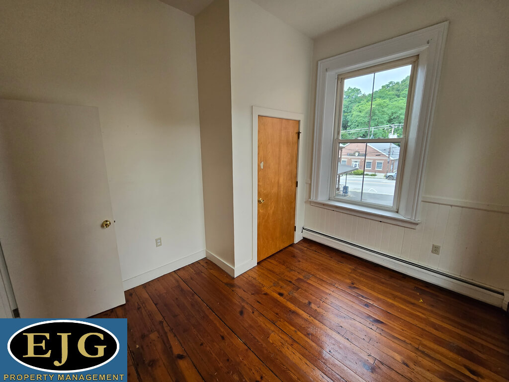 EJG Property Management LLC 10 Pine St Hinsdale NH562