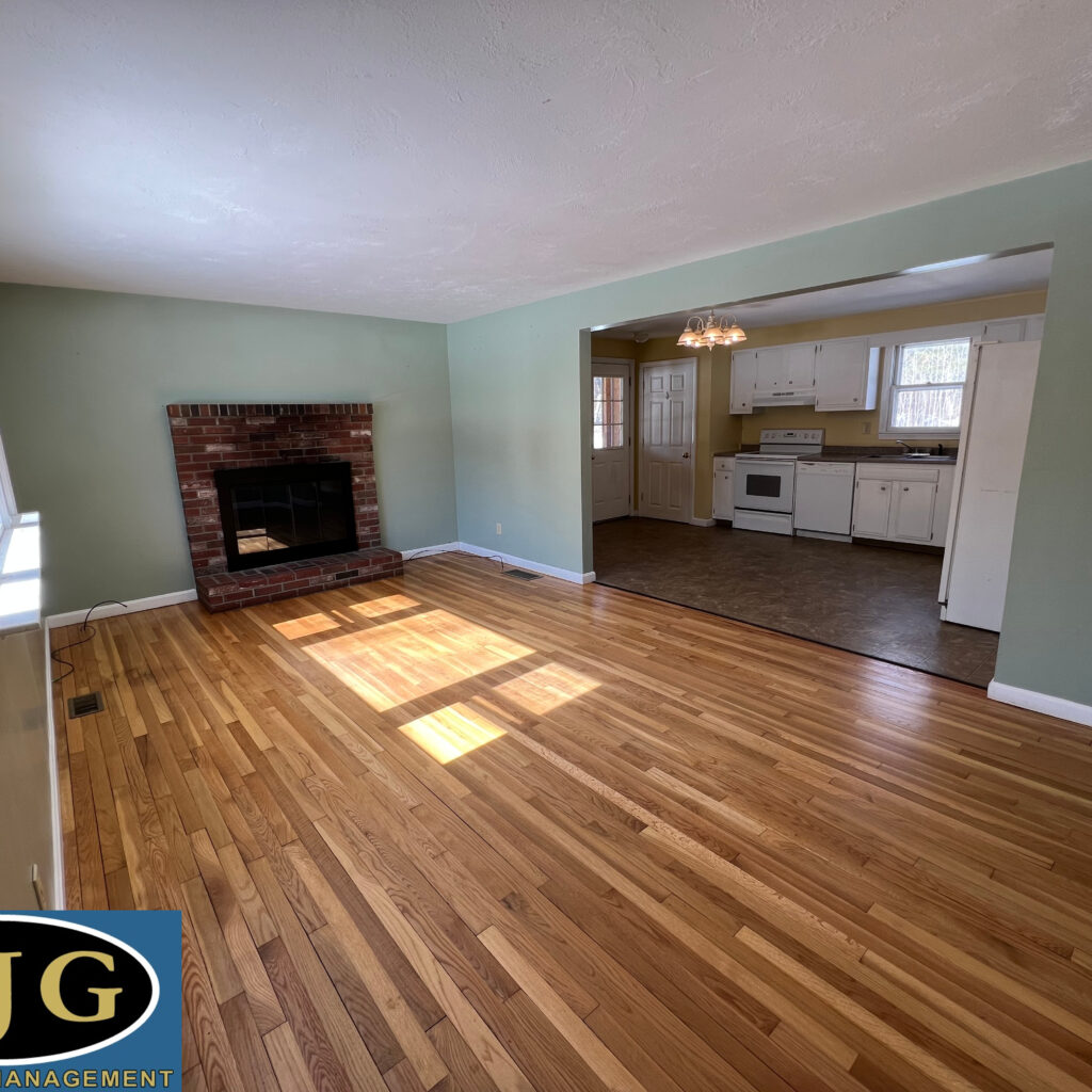EJG Property Management LLC 5 Debbie Pelham NH560