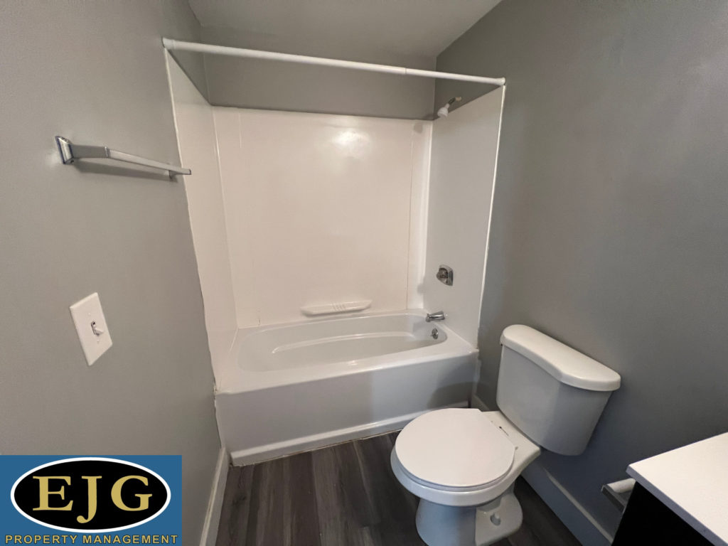EJG Property Management LLC 661 Corning Manchester NH564